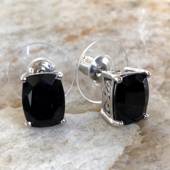 Jewelry - Black Jade Stud Earrings